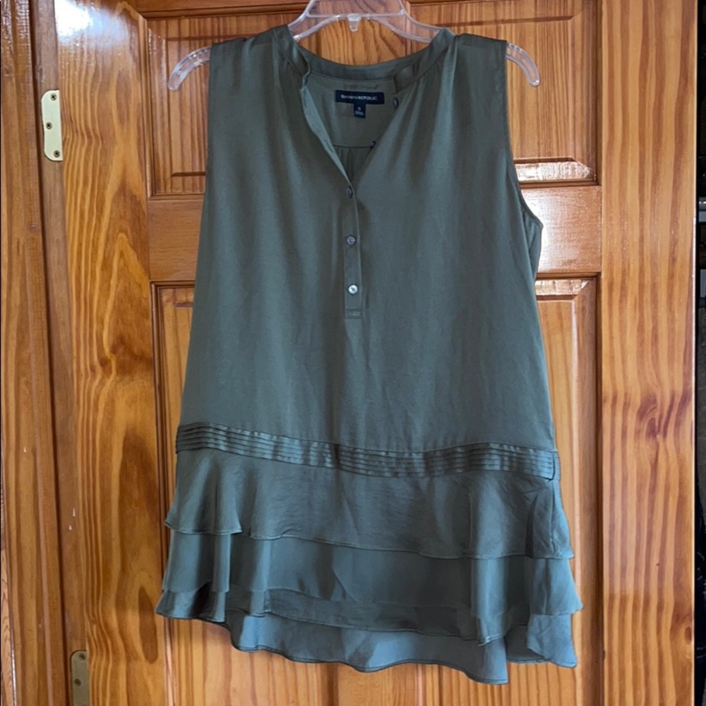 Banana republic tank top